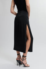 Signature Pencil Skirt